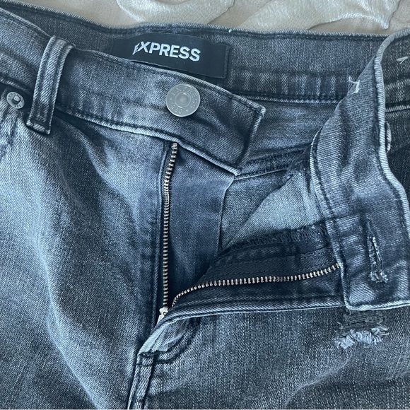 Express black jean shorts - Picture 3 of 4